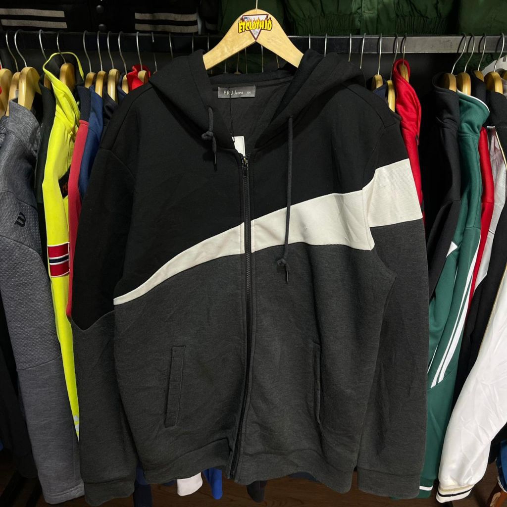 Zhiphoodie FRJ Jeans