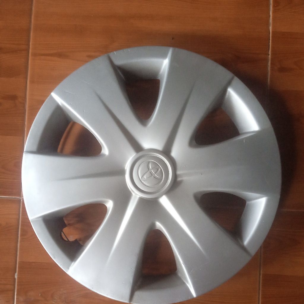 Dop plek whiil Dop roda plek Toyota Innova ring 14 second