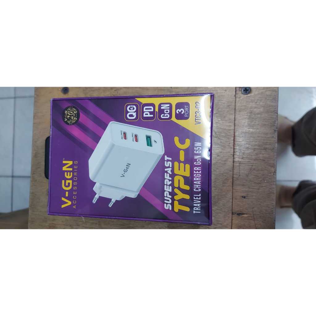 TRAVEL CHARGER GAN 65W TYPE - C
