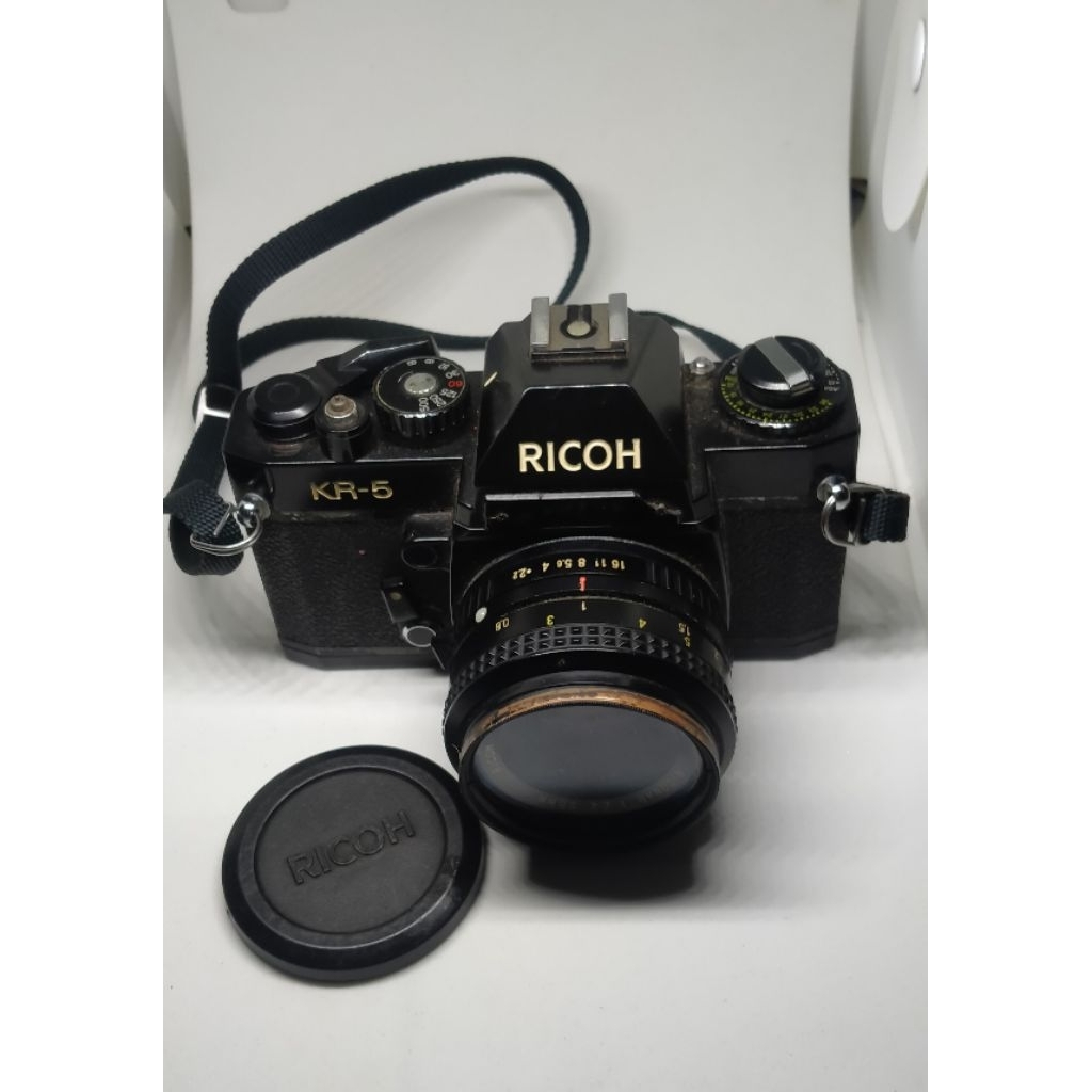 KAMERA ANALOG RICOH KR-5 + LENSA 55 MM 1:2.2 (SLR) BONUS CASING