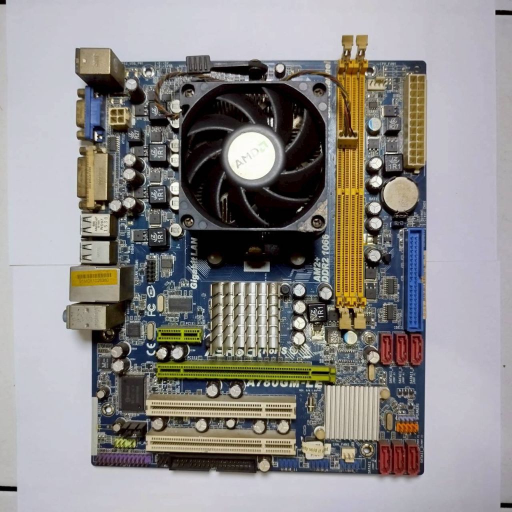 Motherboard Mobo GIGABYTE A780GM-LE AM2+ DDR2 1066 Normal Tested
