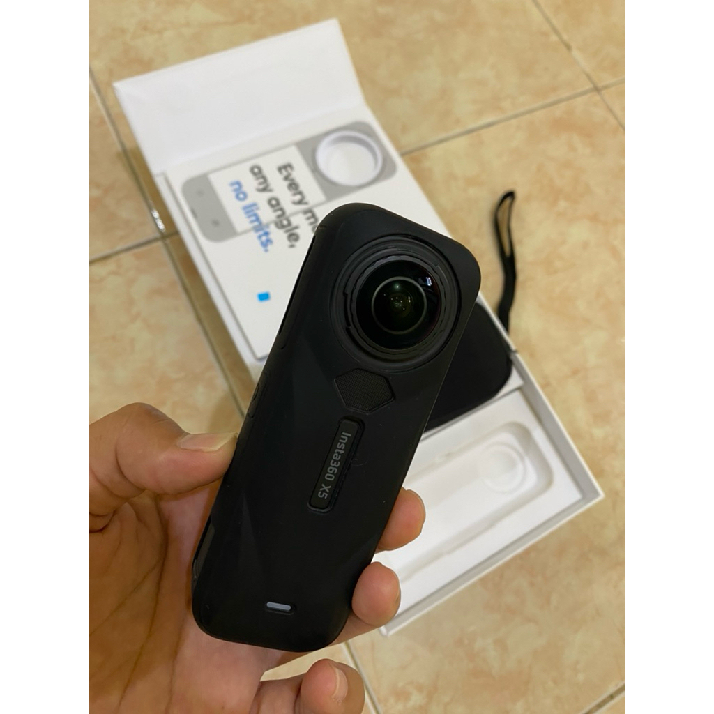 camera kamera insta 360 X5 bekas like new
