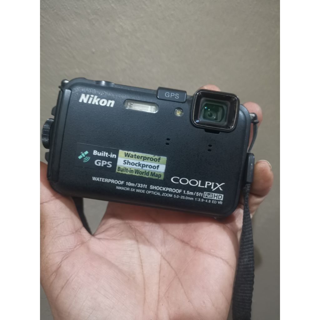 nikon coolpix AW 100