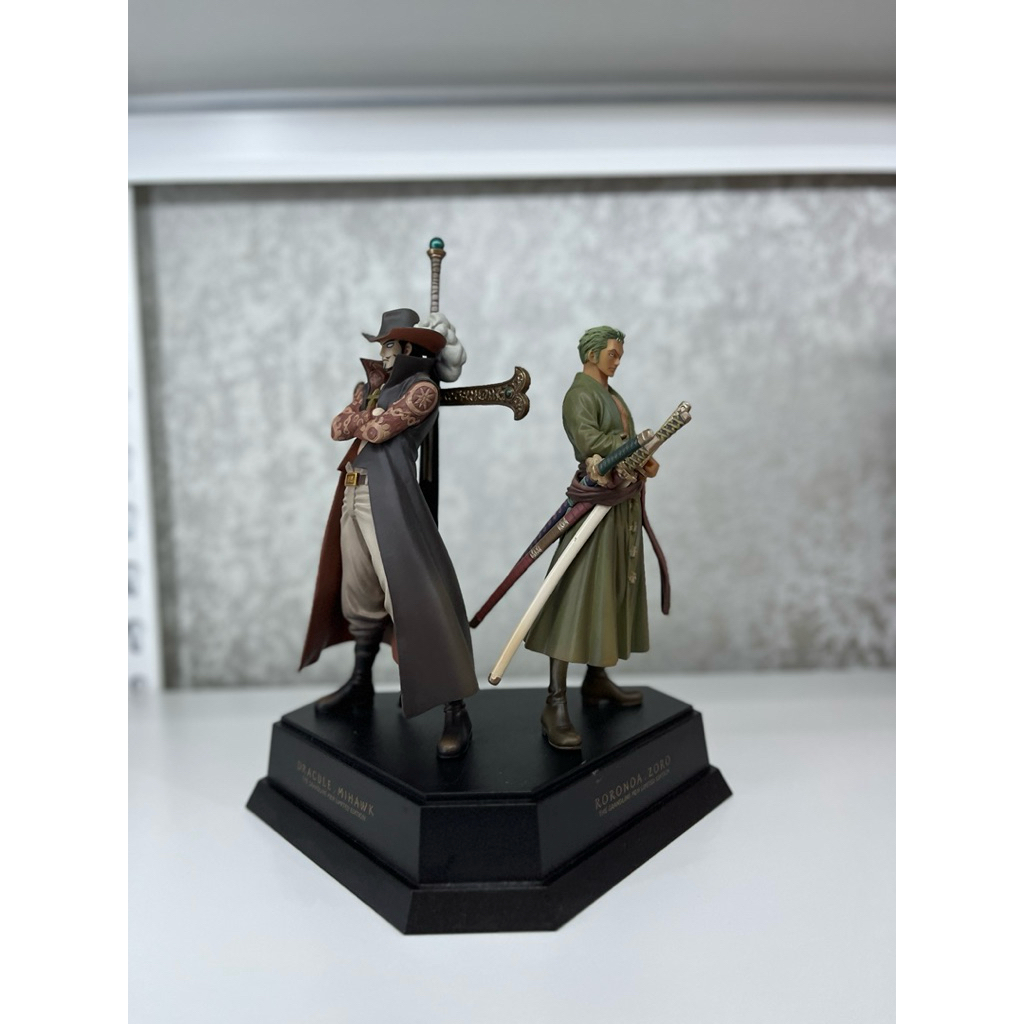Dracule Mihawk & Roronoa Zoro - The Grandline Men Limited Edition