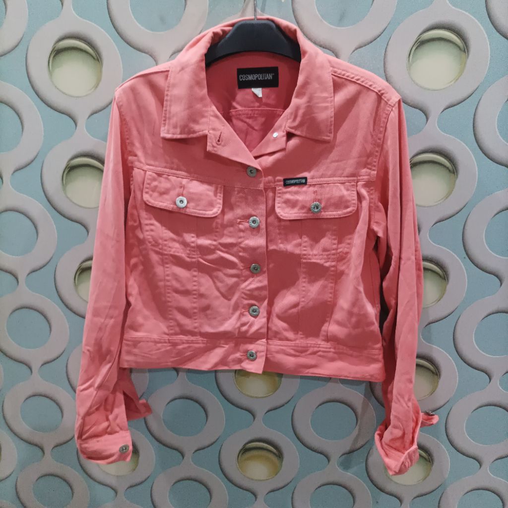 JAKET DENIM WANITA COSMOPOLITAN SIZE M DW002