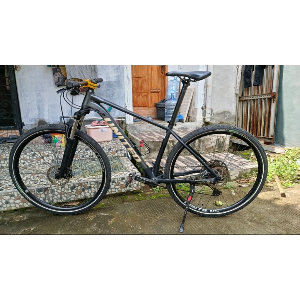 sepeda united clovis 5.1 uk 29 M