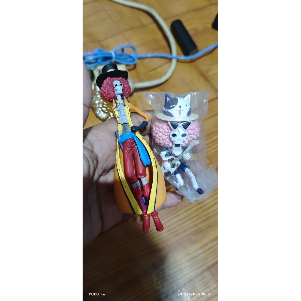 figure brook one piece junk bekas minus