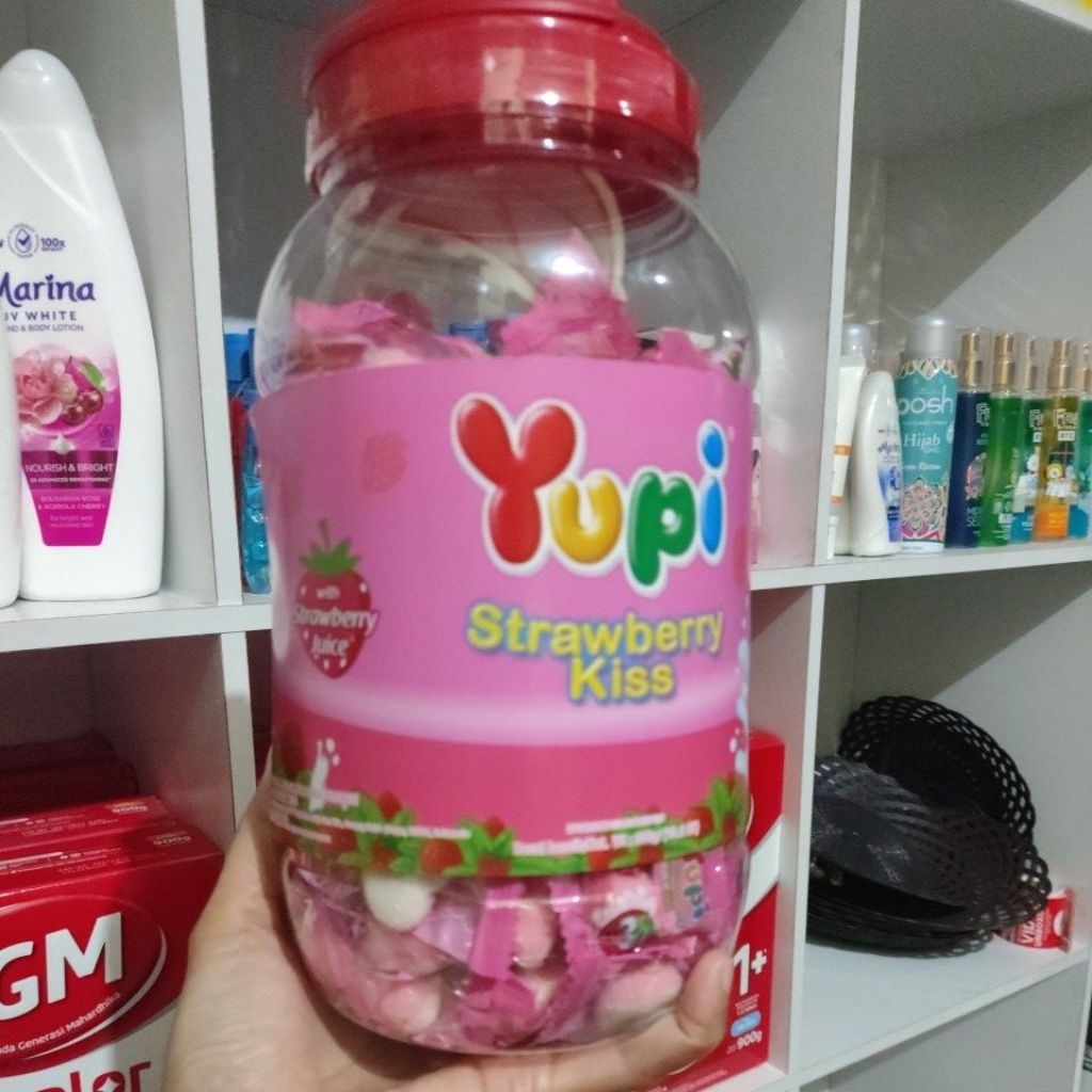 YUPI TOPLES 1 KARTON