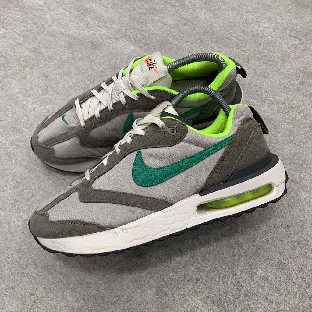 Nike Air Max Dawn 'Olive Grey Malachite'