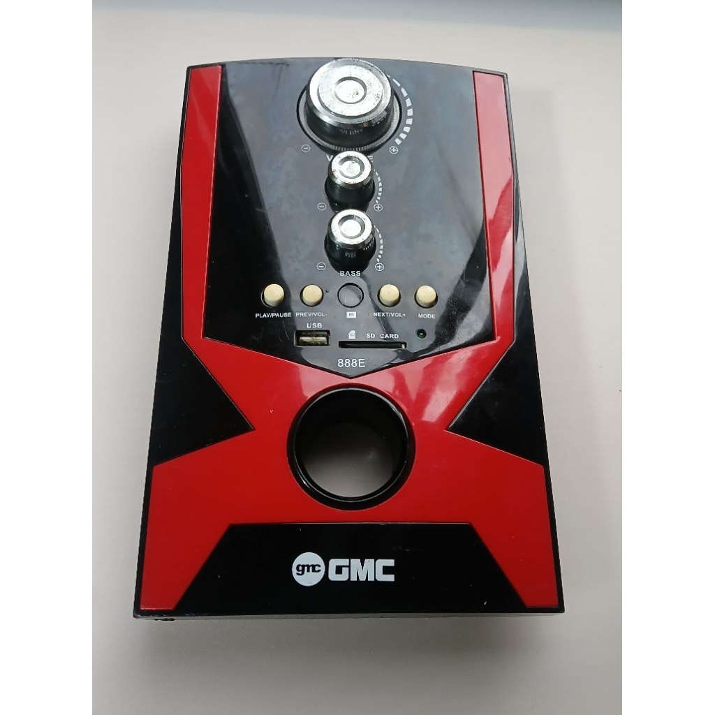 TONE CONTROL PANEL DEPAN SPEAKER AKTIF 2.1 GMC 888E