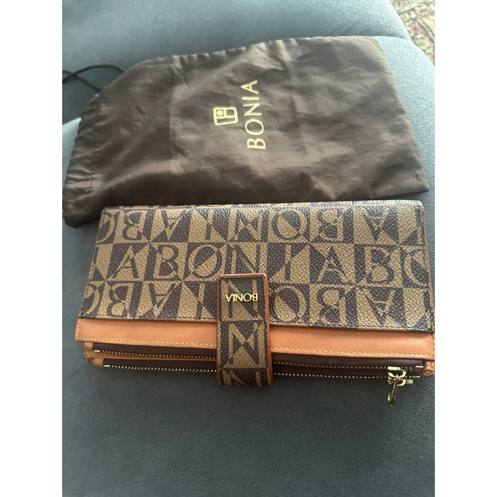 dompet bonia second