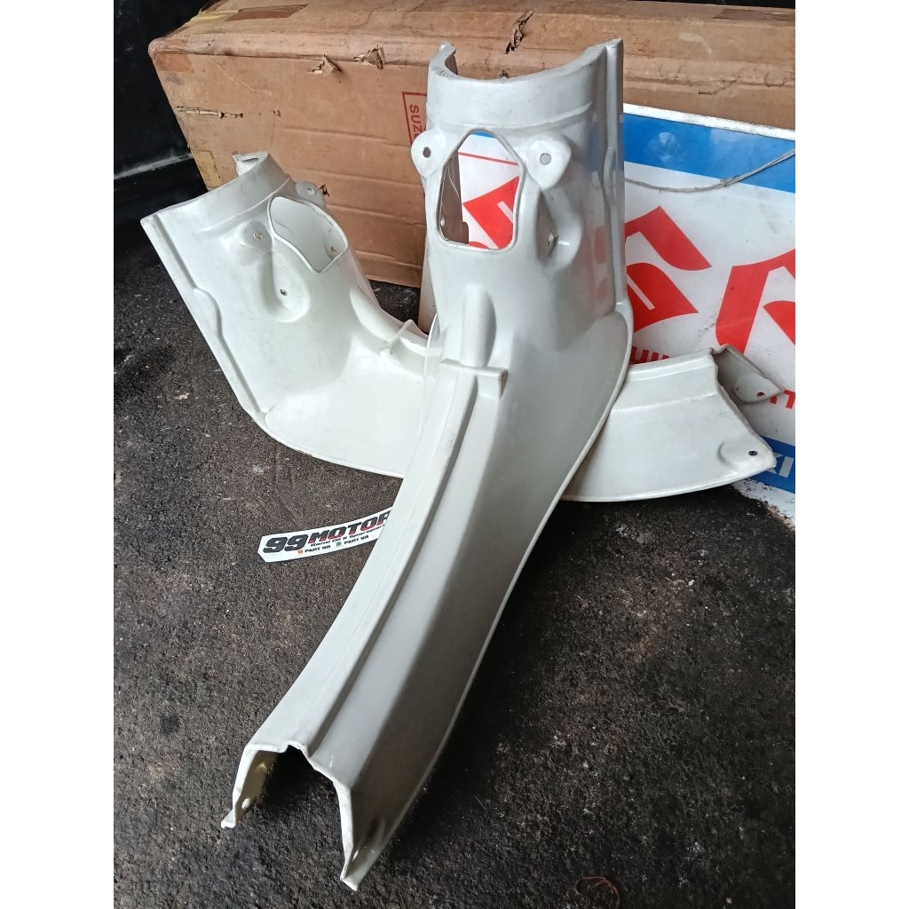 cover sayap legsild tengah Yamaha v80 v 80 robot