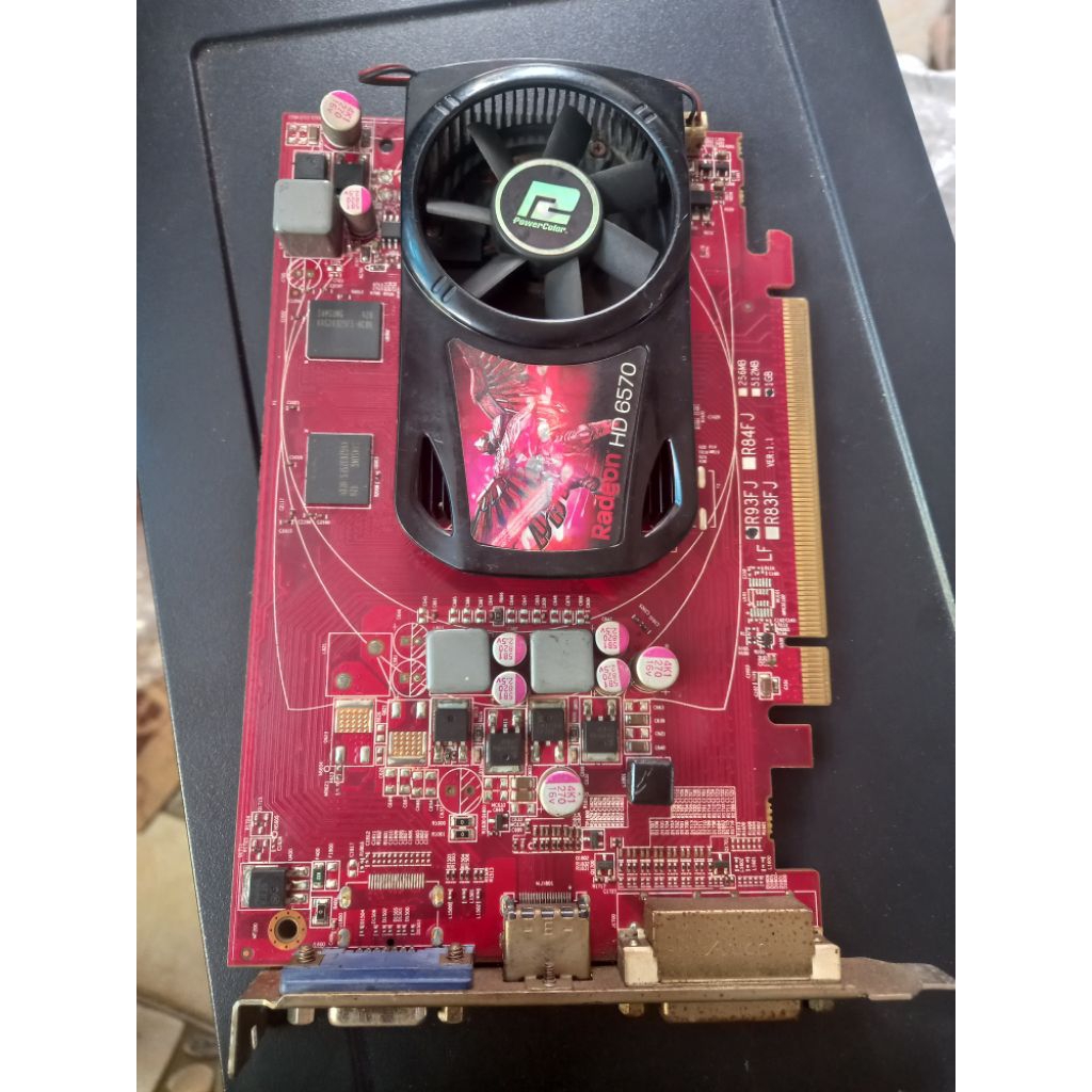 vga amd radeon hd6570 1gb ddr5 128bit power color