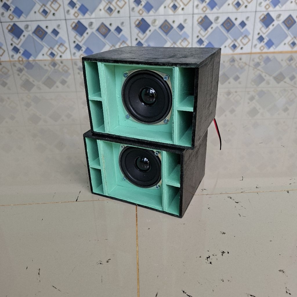 BOX PLUS SPEAKER 3 INC