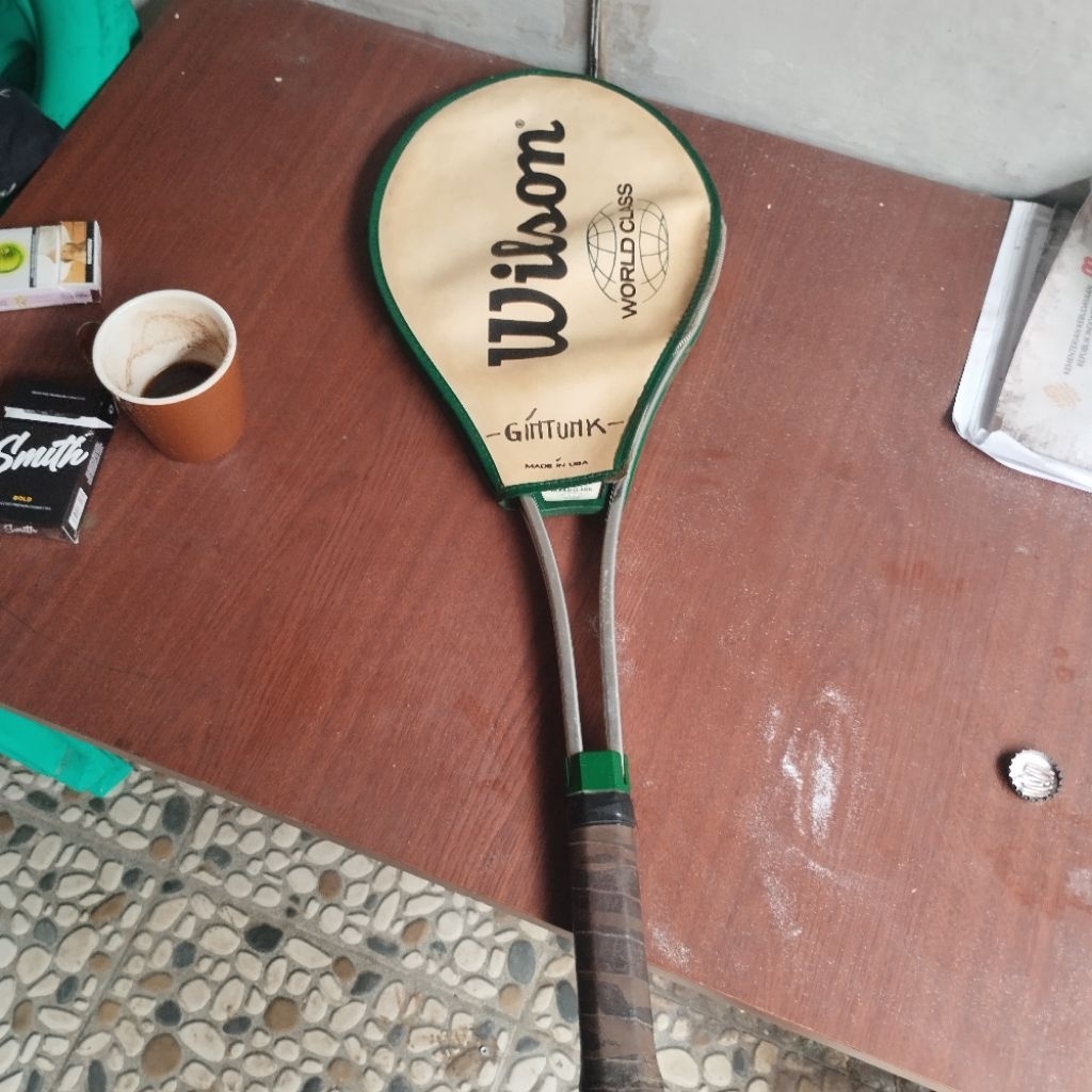 raket tenis wilson world class original asli