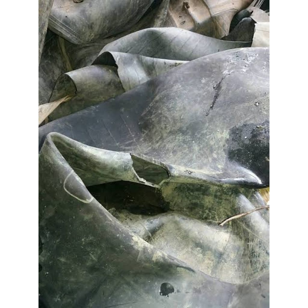 Ban Mobil Bekas Untuk Tali Pengikat