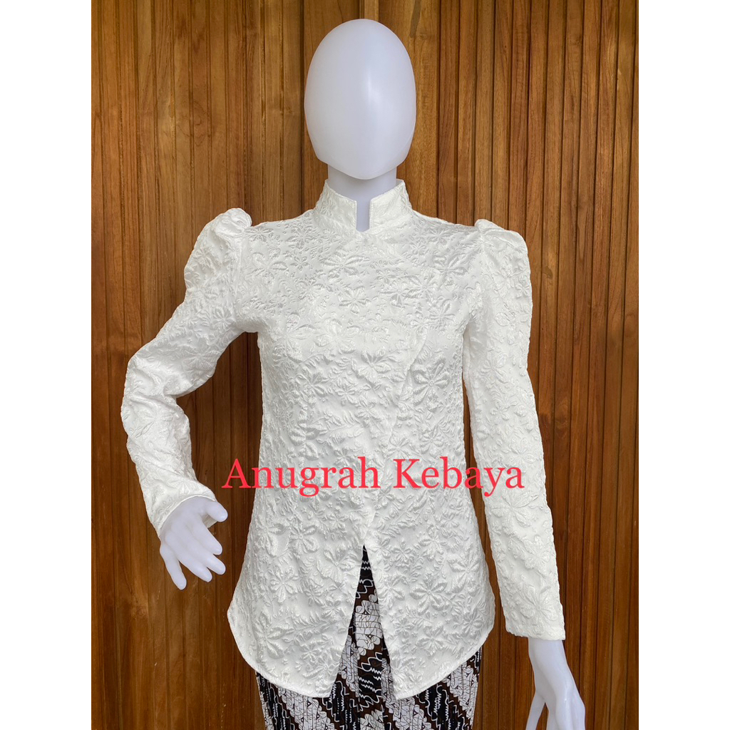 KEBAYA JANGGAN / KEBAYA GADIS KRETEK (TERMURAH)