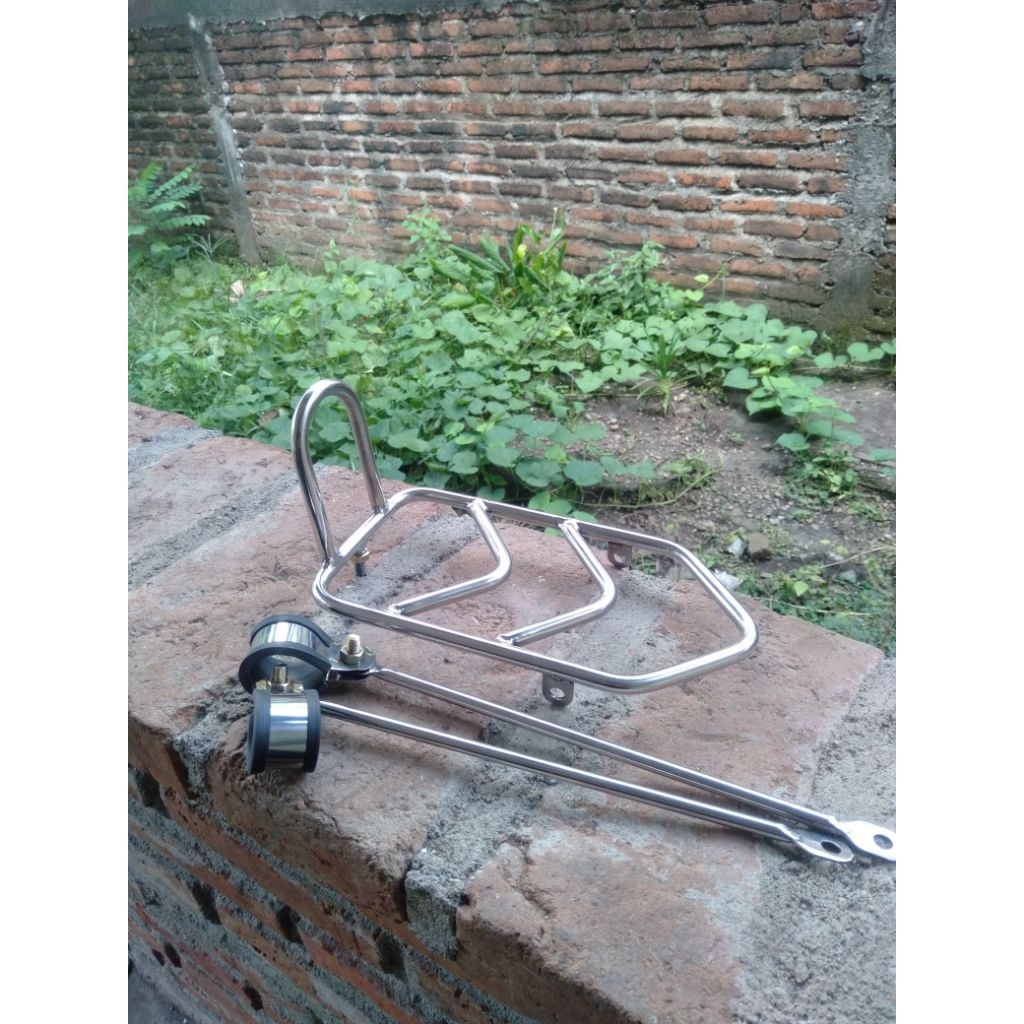 rak sepeda depan stainless steel/rak sepeda