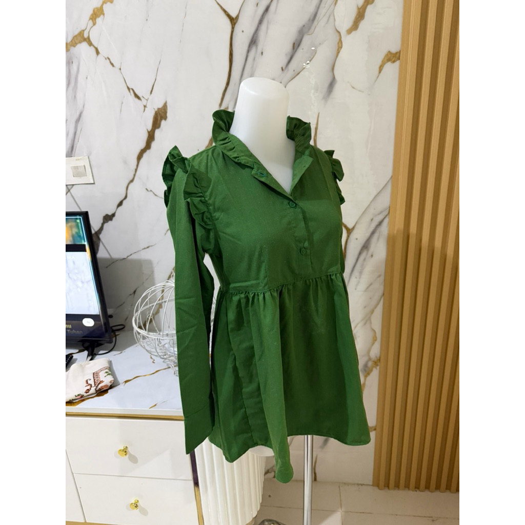 baju atasan wanita modis hijau