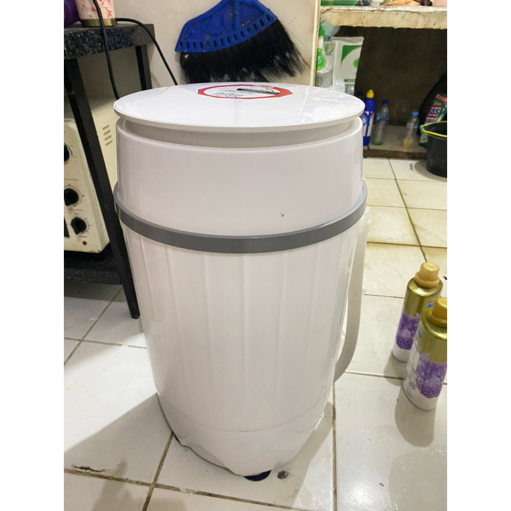 MITO MESIN CUCI MINI PRELOVED