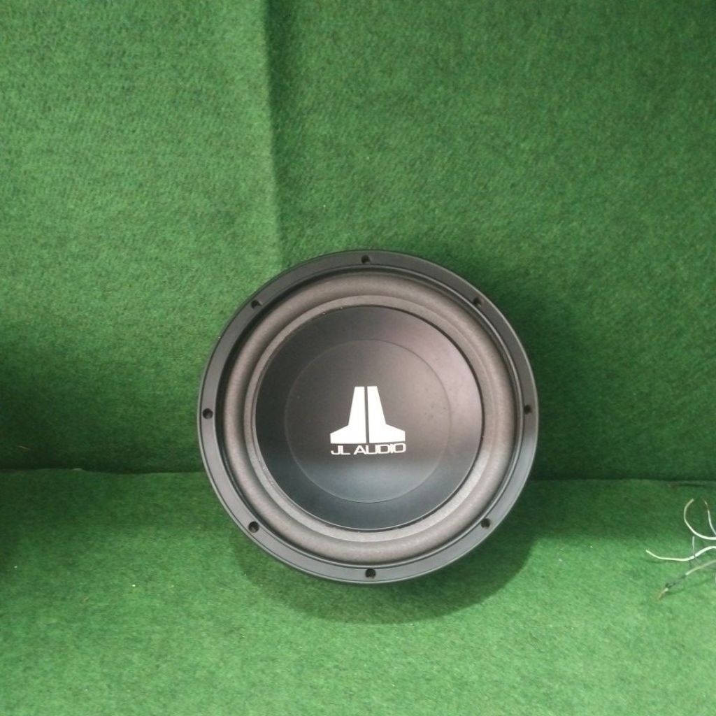 Subwoofer jl audio 10w3v2