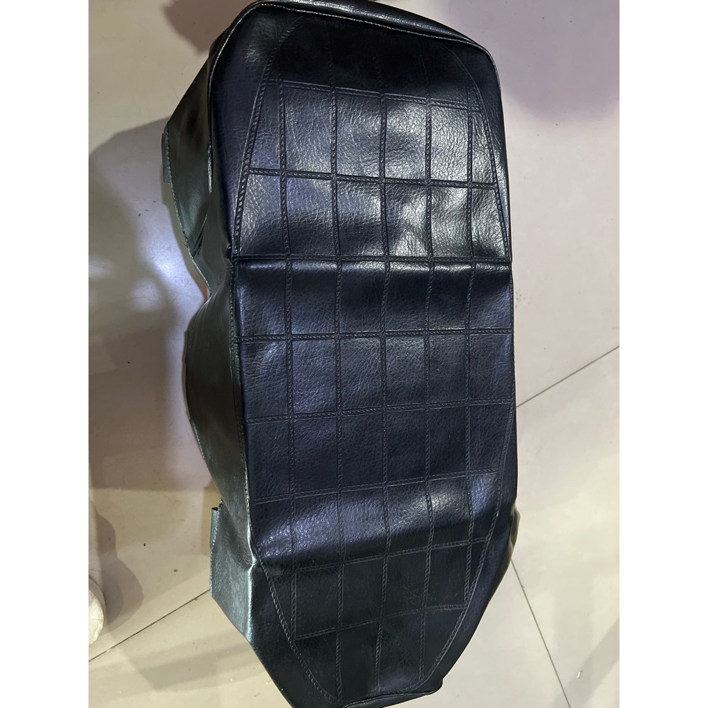 Alas Jok/ Kulit Jok Suzuki A100