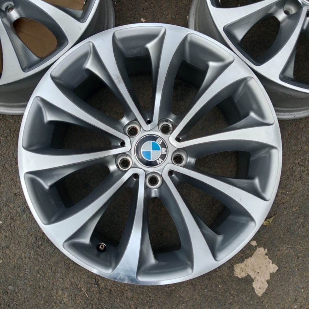 Velg Oem Bmw F10 Style 452 R18 Pcd 5x120 lebar 8_inc ET 30 Oringinal Germany