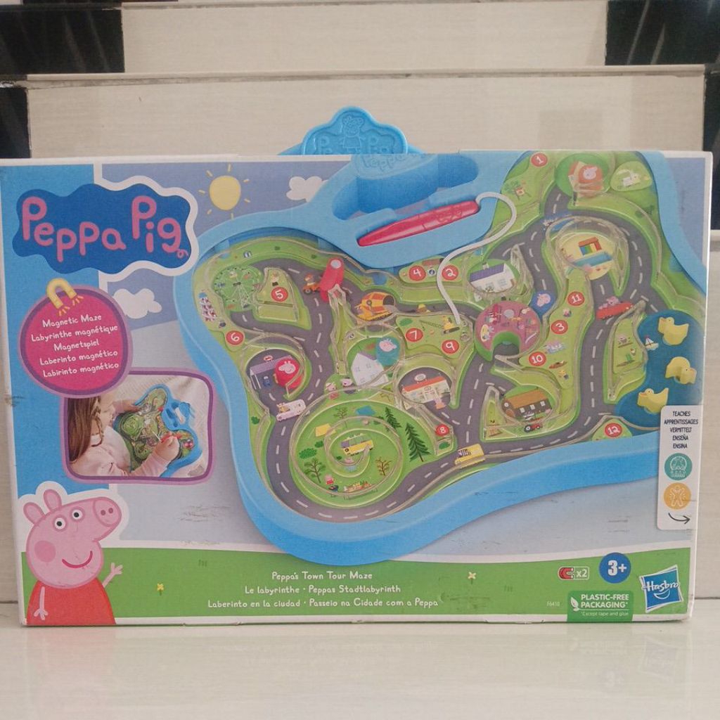 Mainan Magnet Peppa Pig Peppa's Town Tour Maze