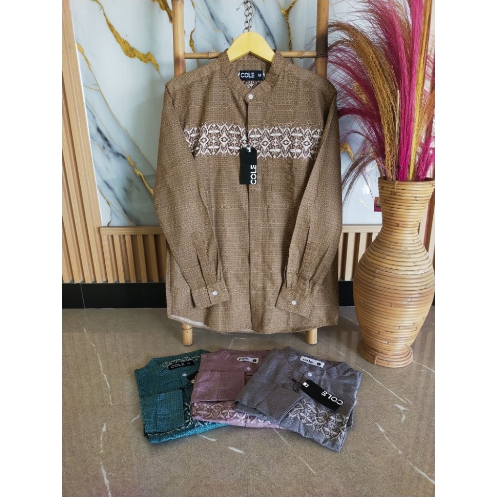 Koko Lengan Panjang Cole dan NVD