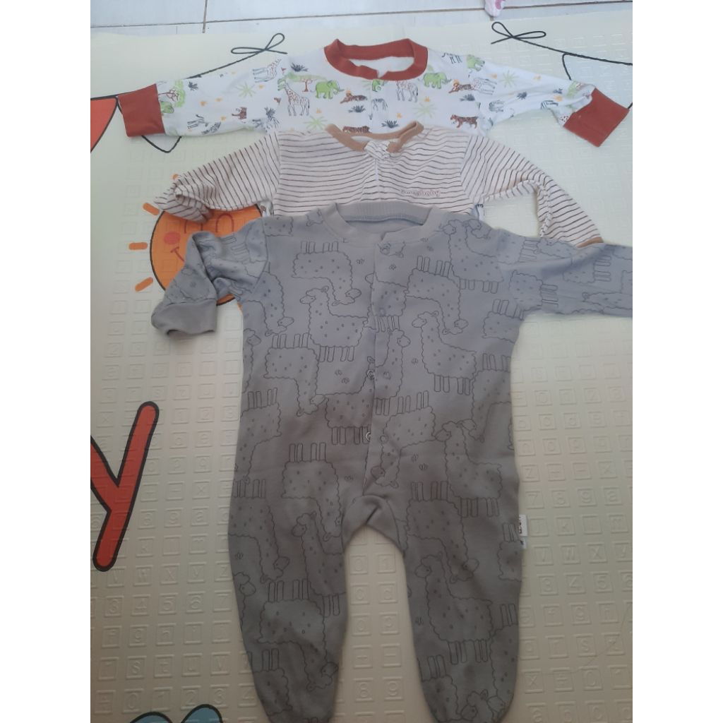 sleepsuit baby leon size m