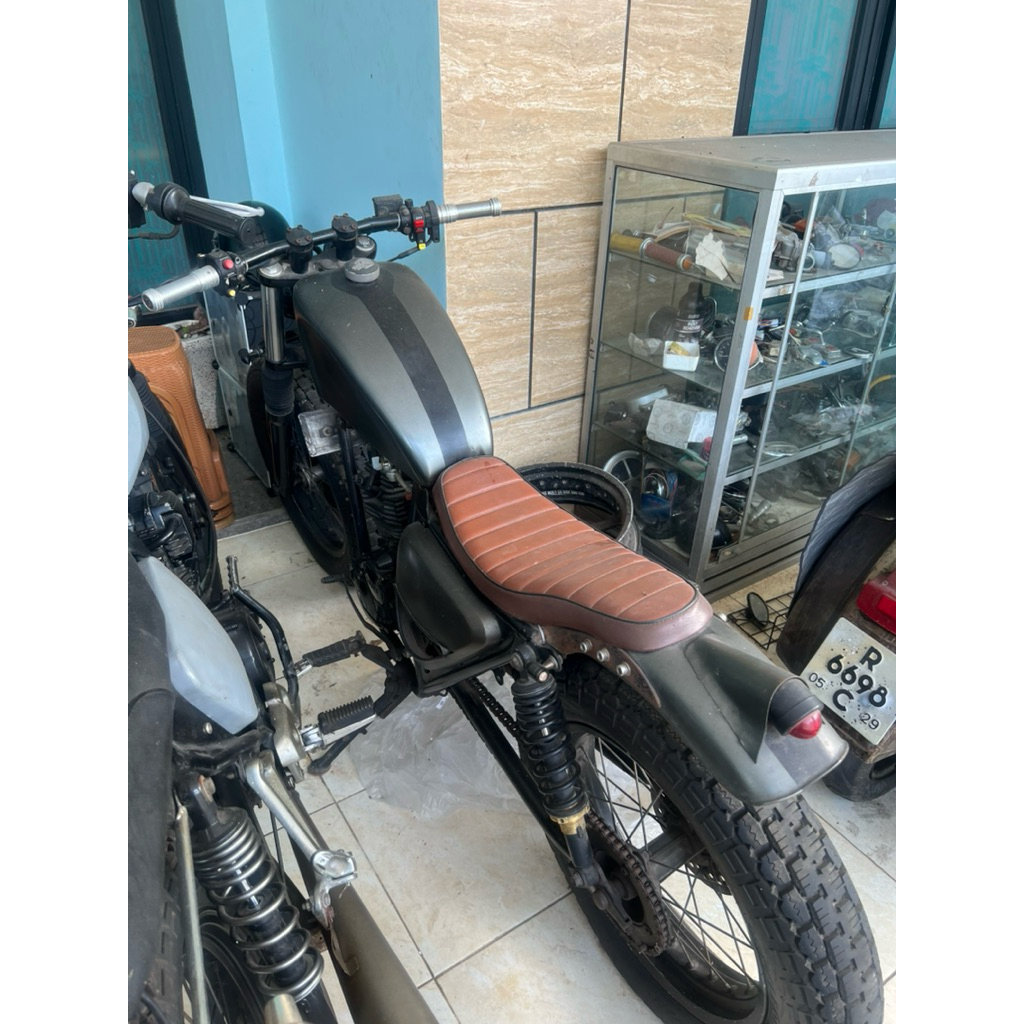 Yamaha Scorpio Custom Bobber