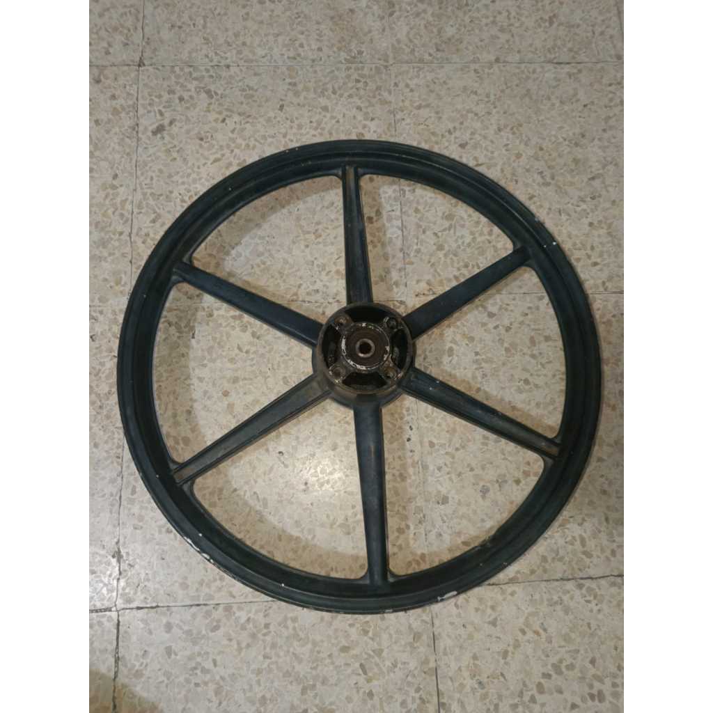 Velg Depan Suzuki Smash Shogun 125 Ring 17 Merk Conrad Bekas