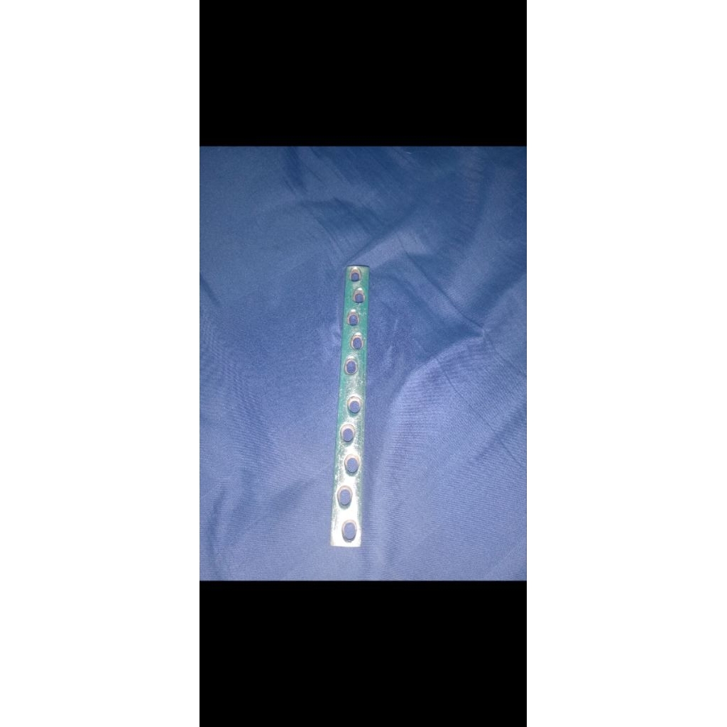 Pen patah tulang ( Bahan Platina )