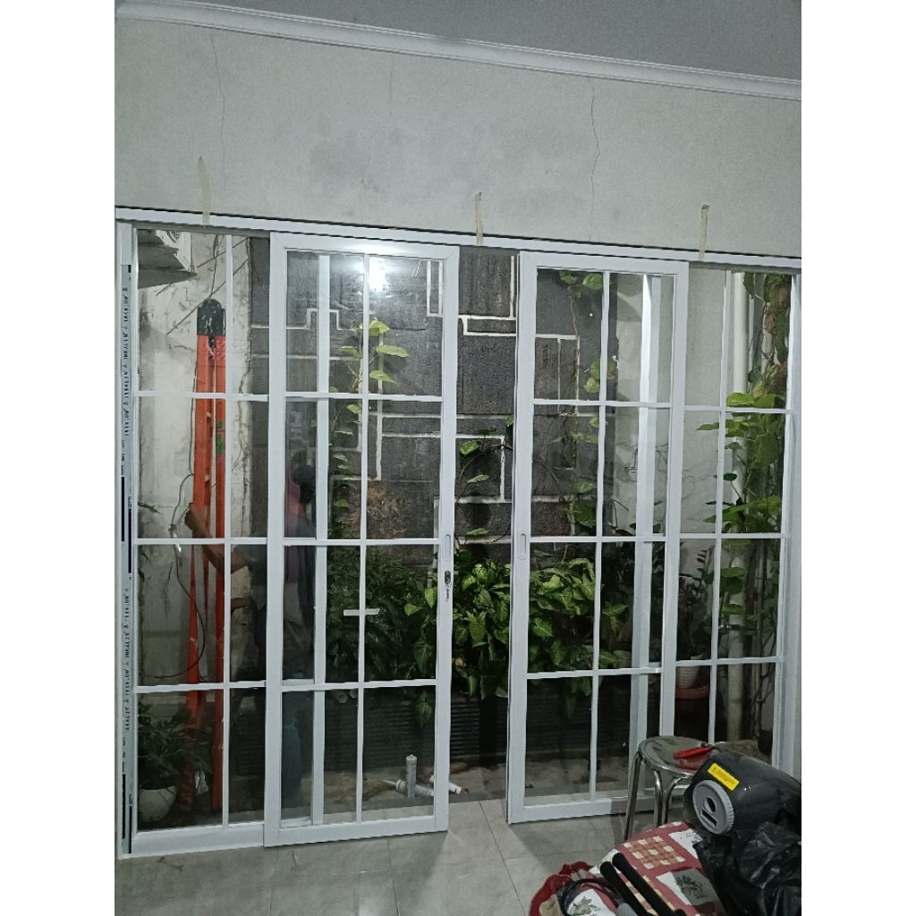 PINTU SLIDING 2 DAUN ALUMINIUM
