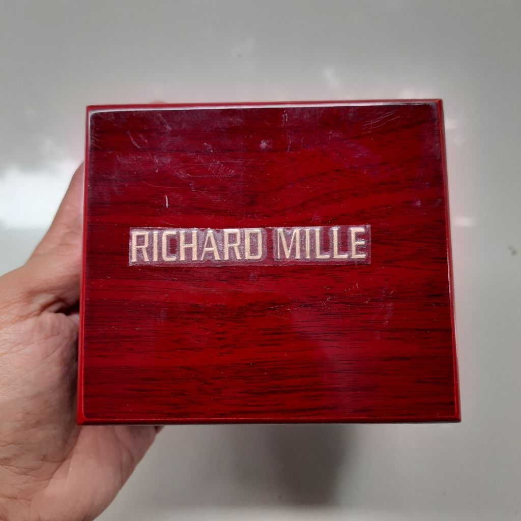 Kotak Jam Tangan Richard Mille / Box Jam Tangan Richard Mille