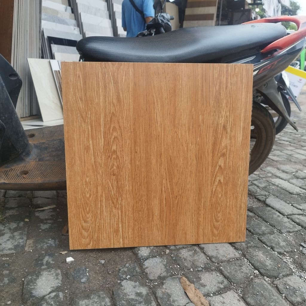 granit 60x60 motif kayu mahogany wood indogress