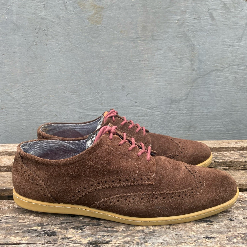Fred perry wingtip suede shoes