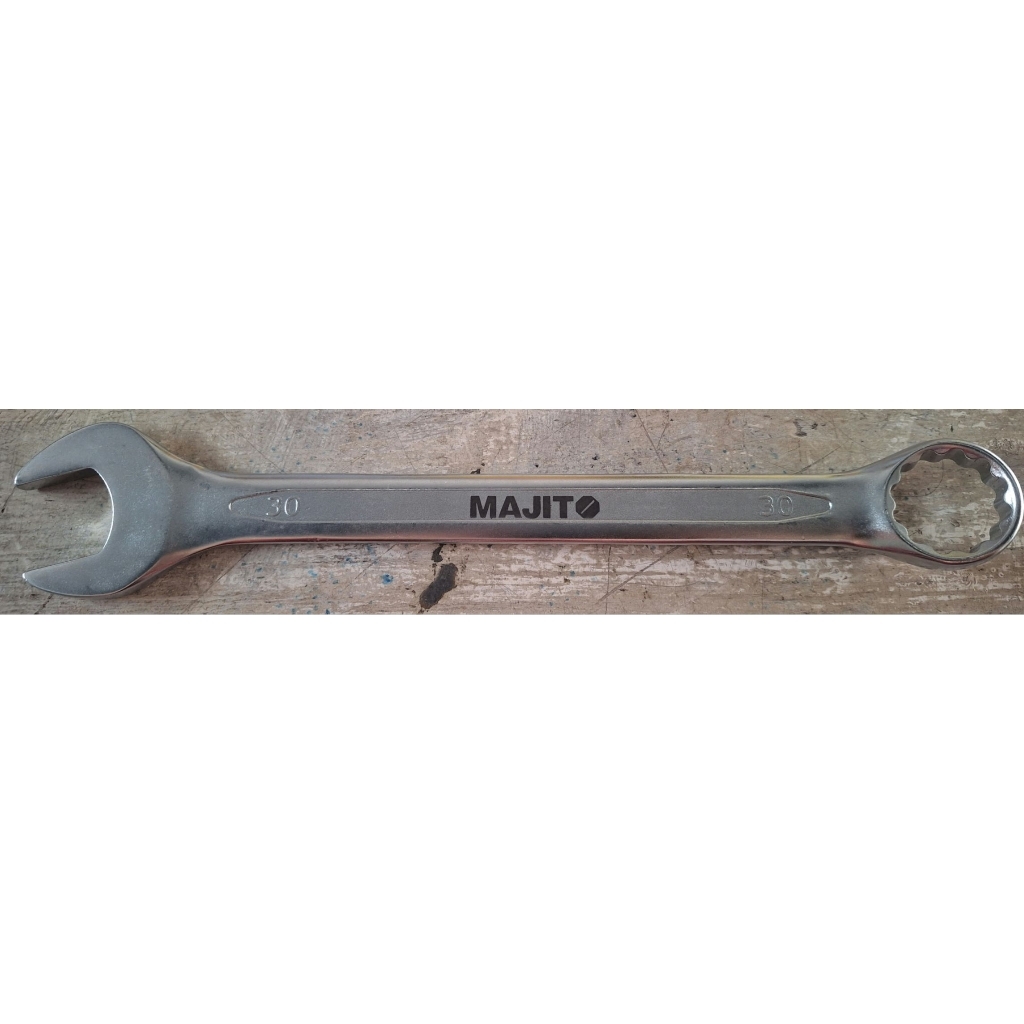 Kunci Ring Pas 30 atau 32Majito Chrome Vanadium Diatas Venus Diamond Tekiro