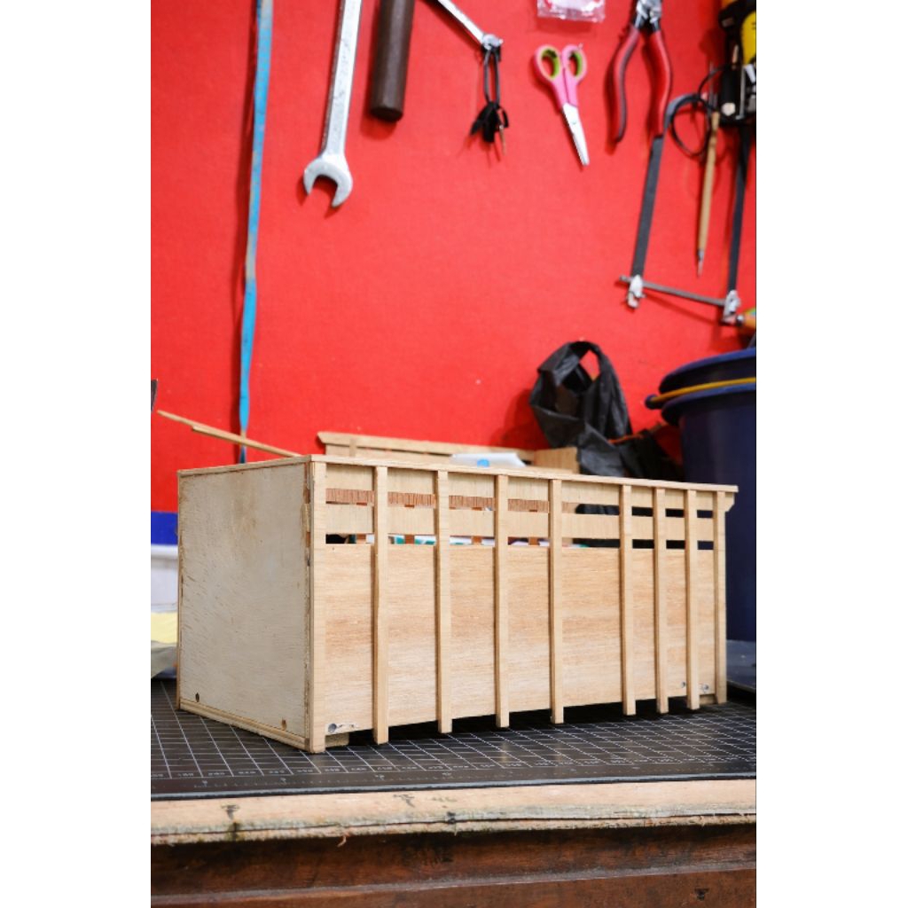 Miniatur Mobil Truck Plastik Mini Bahan Triplek