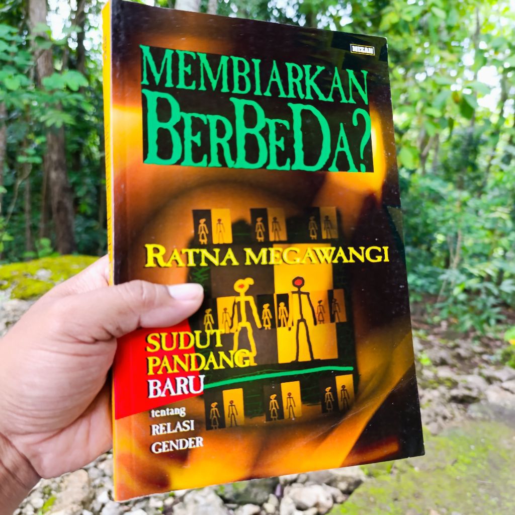 buku membiarkan berbeda? - Ratna Megawangi original