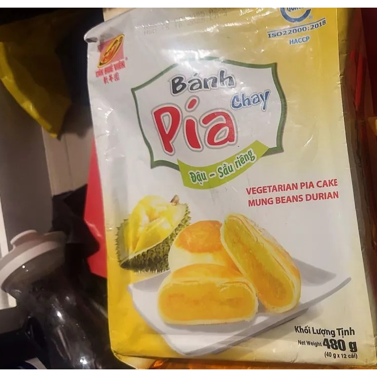 BANH PIA VIETNAM DURIAN PIA CAKE MUNG BEANS DURIAN