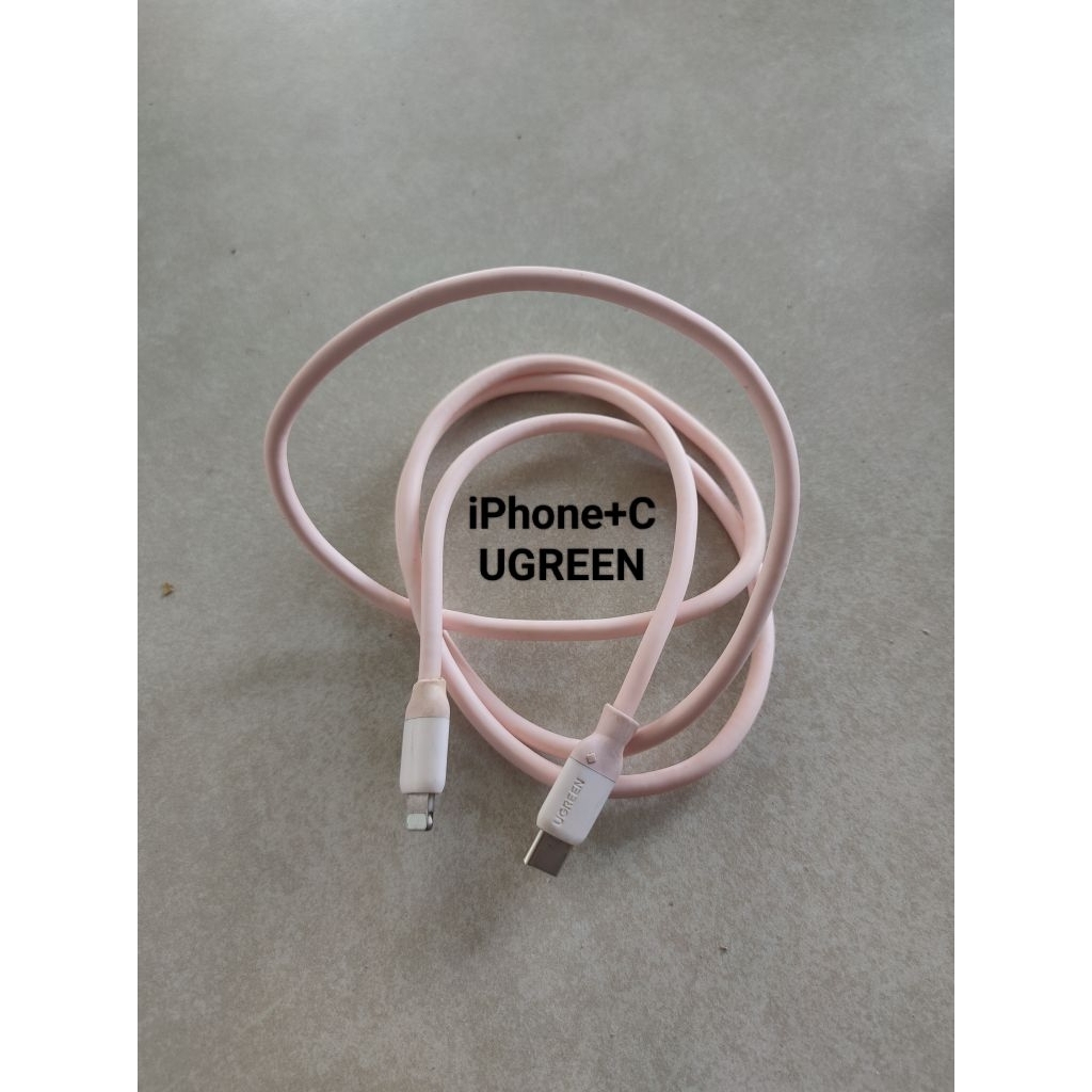 kabel charger iPhone to C merk UGREEN bahan karet elastis second