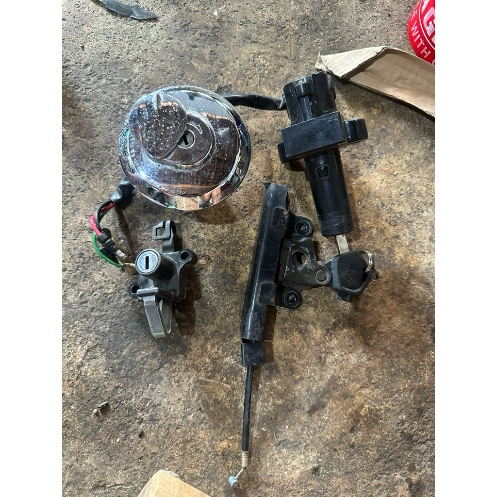 kunci set tiger lama