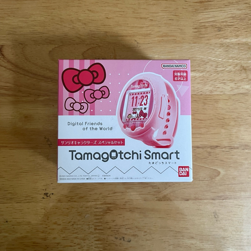 Tamagotchi Smart Sanrio Character