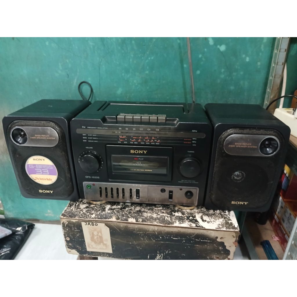 radio tape SONY CFS-1033S