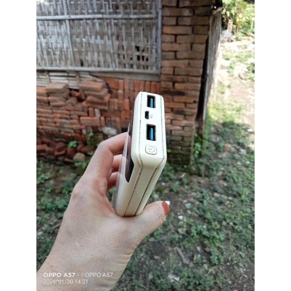 POWERBANK DELCELL 12000mAhh SECOND ADA MINUS