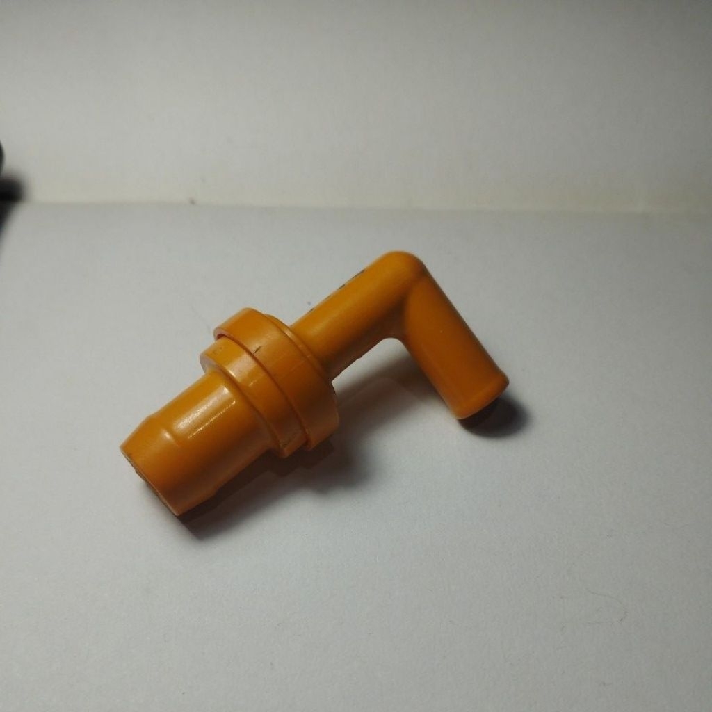 Valve PCV Ventilator HondaSuzuki Apv Futura L300 Original