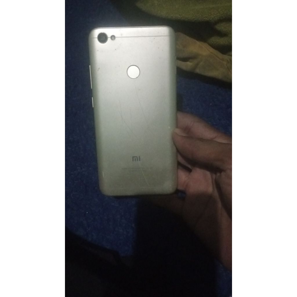 Hp redmi mesin & baterai komplit LCD pecah