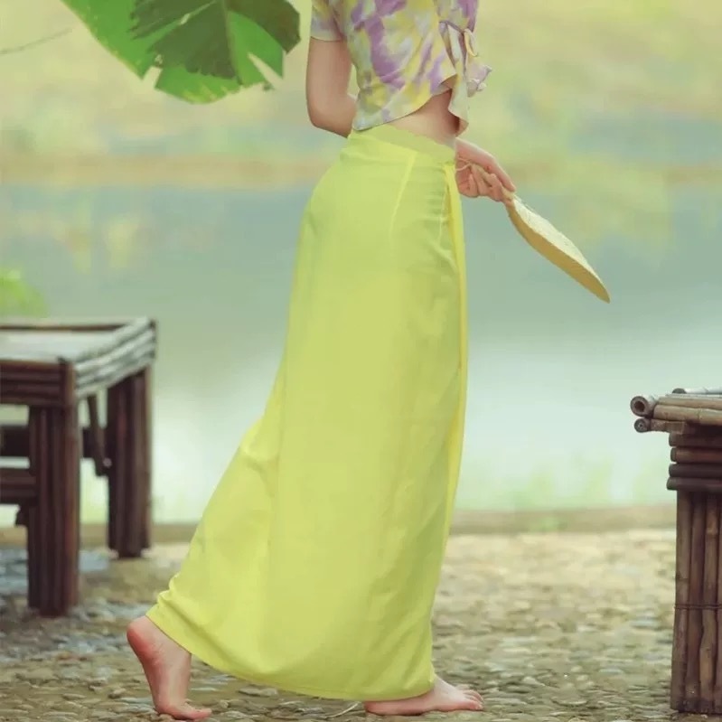 Gaun Slimfit Kebaya Nyonya Set Populer, Atas dan Rok Bawah Warna Hijau Merak, Krim, Ungu, dan Kuning