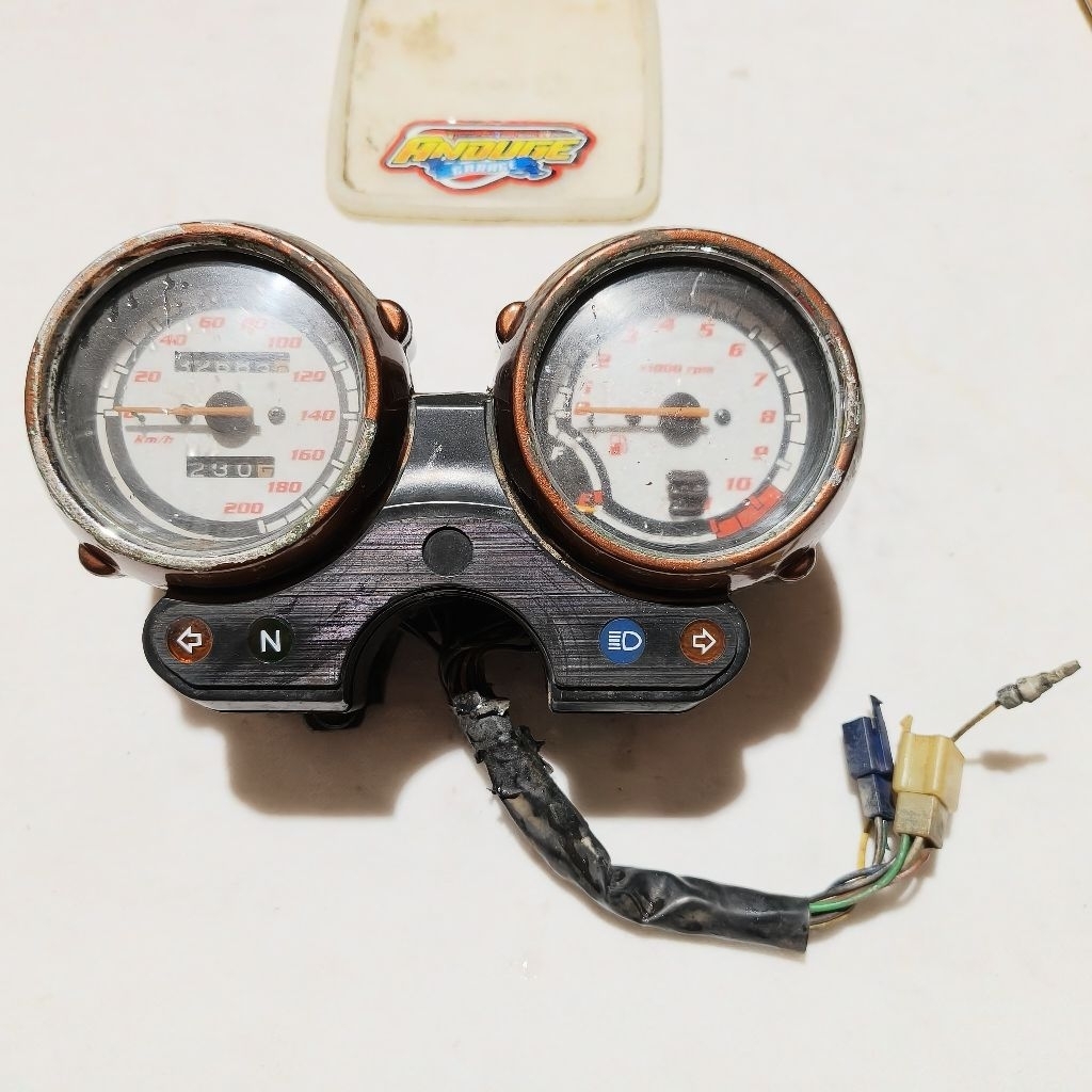 spido spedo spidometer spedometer speedometer odo meter gauge motor Yamaha Scorpio z oryginal second